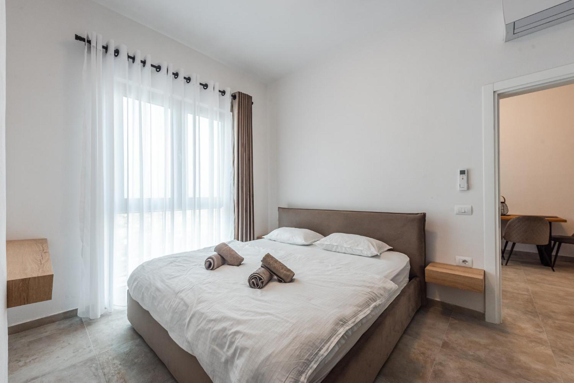 Royal Hill Apartments By Ps Durrës 外观 照片
