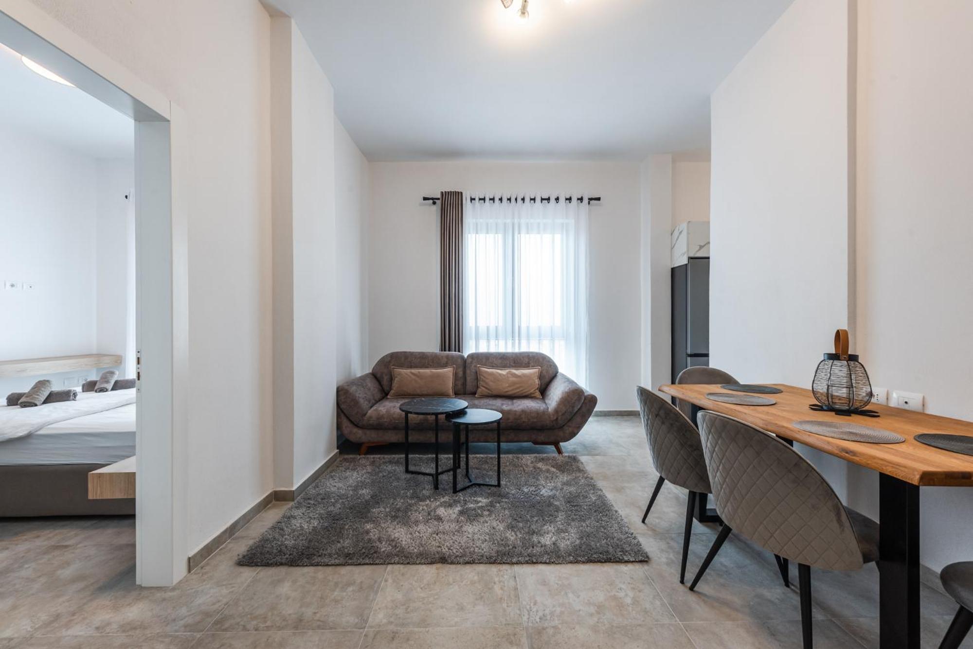 Royal Hill Apartments By Ps Durrës 外观 照片